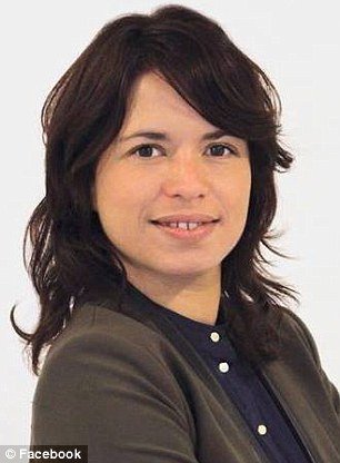 Μητέρα και γιαγιά θυσιάστηκαν για τον 5χρονο Λουί - Βρέθηκε κάτω από τα νεκρά κορμιά τους στο Μπατακλάν [εικόνες] | iefimerida.gr 1