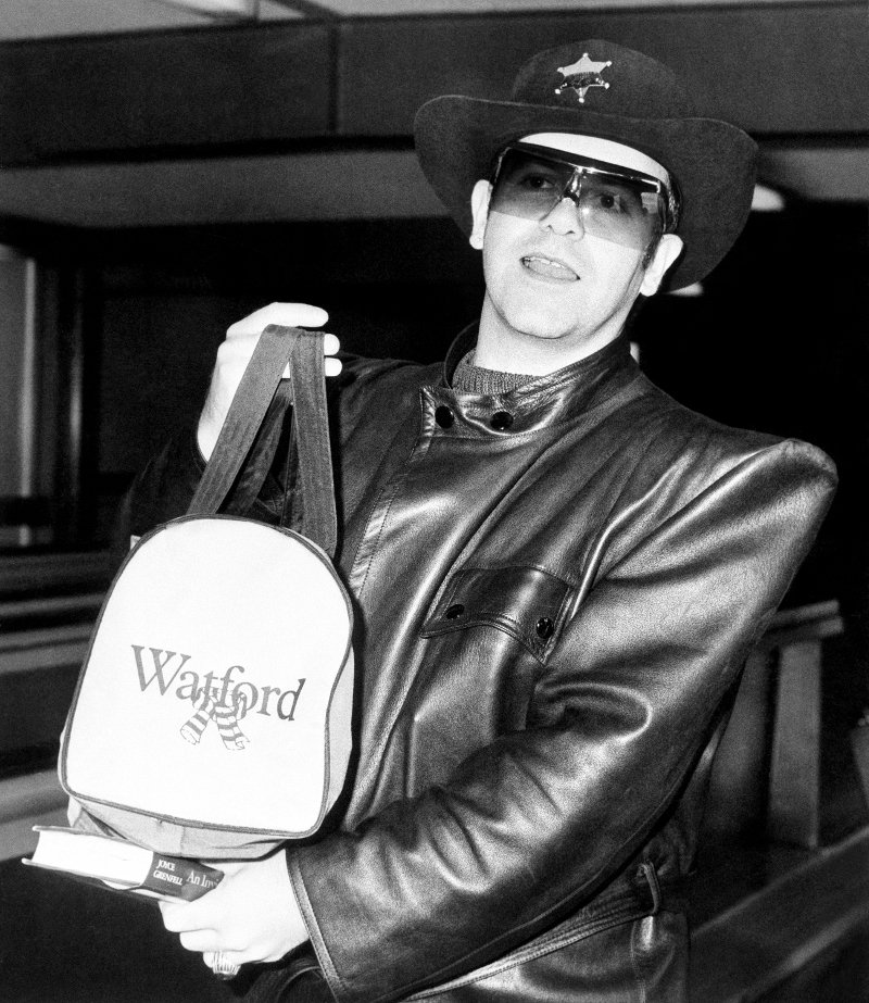 Ο γιος του Ελτον Τζον είναι ο νέος Μπέκαμ [εικόνες] | iefimerida.gr 1