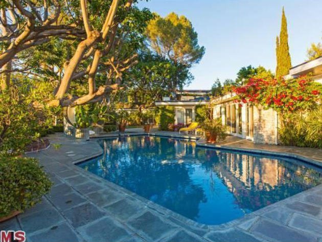 Εκεί που...κοιμούνται οι σταρ- Πωλούνται οι βίλες εκατομμυρίων για ακριβά όνειρα  [Εικόνες] | iefimerida.gr 0