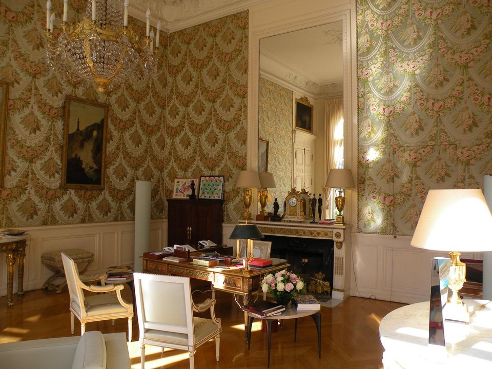 Χλιδή στο προεδρικό μέγαρο για τους Μακρόν -Κάνουν ανακαίνιση 100 εκατ. ευρώ [εικόνες] | iefimerida.gr 2