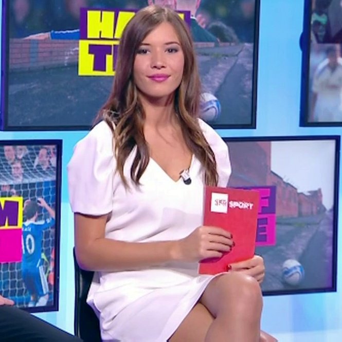 Ο γιός του Φρανσουά Ολάντ ερωτευμένος με εξωτική δημοσιογράφο [εικόνες] | iefimerida.gr 9