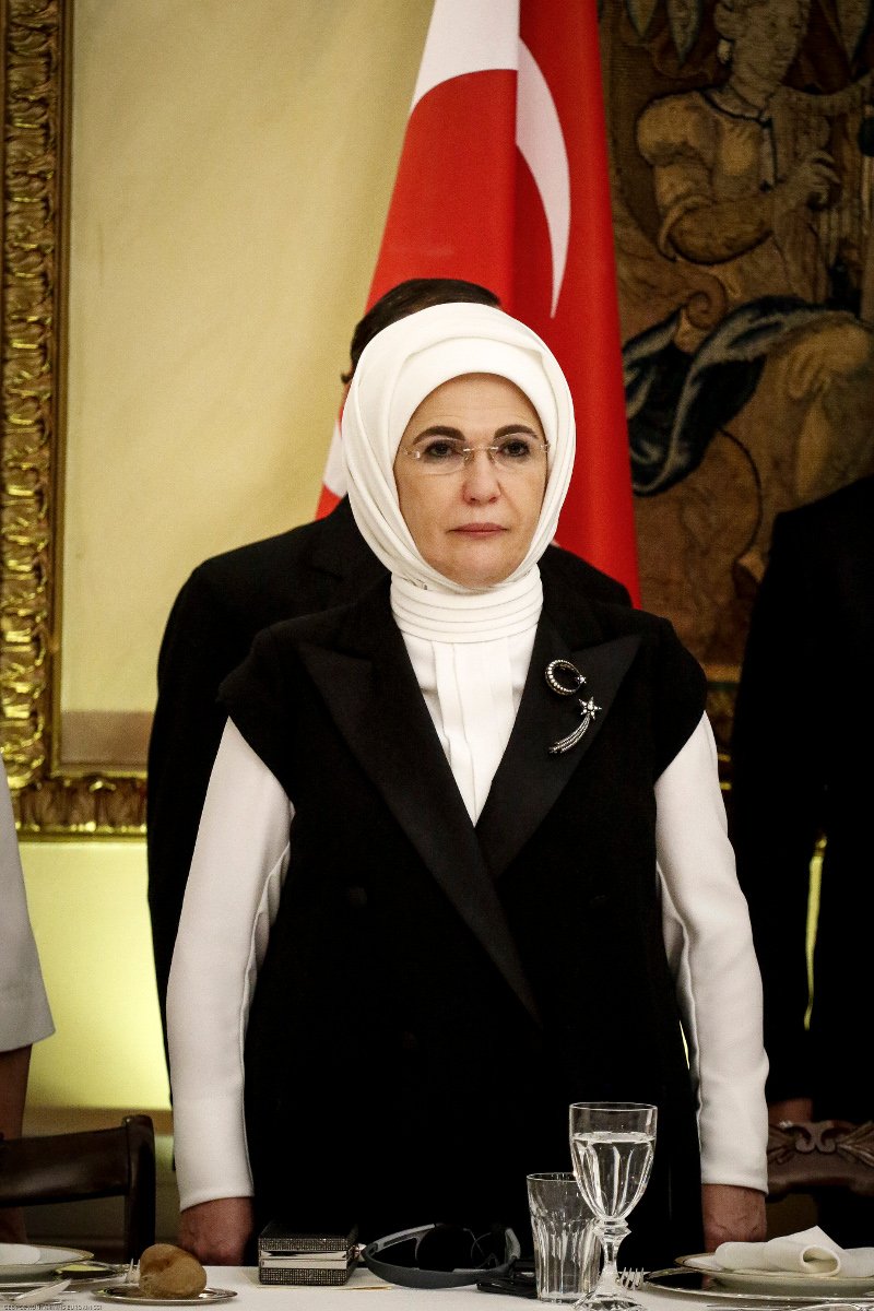 Το παρασκήνιο του δείπνου στο Προεδρικό -Ο αγέλαστος Ερντογάν, τα πηγαδάκια, οι καλοντυμένες κυρίες [εικόνες] | iefimerida.gr 31