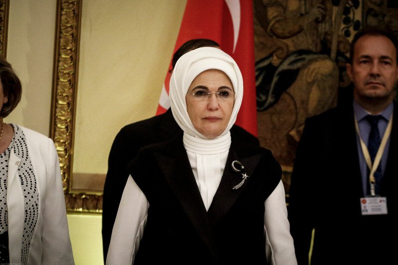 Το παρασκήνιο του δείπνου στο Προεδρικό -Ο αγέλαστος Ερντογάν, τα πηγαδάκια, οι καλοντυμένες κυρίες [εικόνες] | iefimerida.gr 32