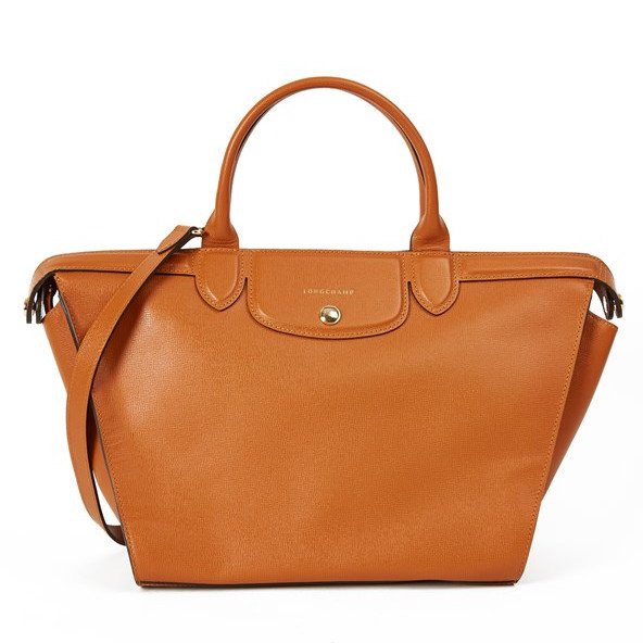 Η Κίρα Νάιτλι και η Έμα Γουότσον πουλάνε επώνυμα ρούχα και τσάντες -Τα αγοράζεις ηλεκτρονικά  [εικόνες] | iefimerida.gr 9