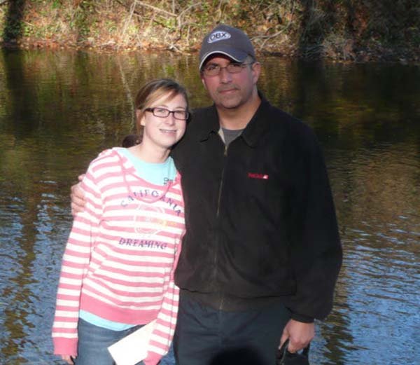 Διαγνώστηκε με καρκίνο και έκανε στην κόρη του το πιο συγκινητικό δώρο [εικόνες] | iefimerida.gr 8