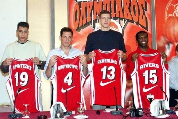 Πρίντεζης: Αμούστακος πήγε το 2000 στον Ολυμπιακό και θα φύγει 35άρης το 2020 [εικόνες] | iefimerida.gr 0