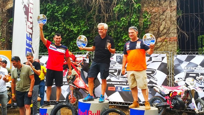 Ο Χάρης Χριστόπουλος νικητής στον 2ο αγώνα extreme Enduro #Riv3r -Συγκινητικός ο Γκλιάτης [εικόνες] | iefimerida.gr 1