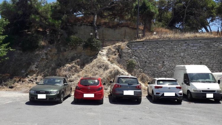 Απίστευτο: Κλέβουν πέτρες από ενετικό τοίχος της Κρήτης για να βγάλουν λεφτά- Κινδυνεύει να πέσει [εικόνες] | iefimerida.gr 0