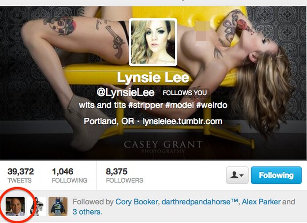 Τα ευφυή tweets Αμερικανίδας στρίπερ ανάγκασαν τον lifestyle Τύπο να ασχολείται μαζί της [εικόνες] | iefimerida.gr 0