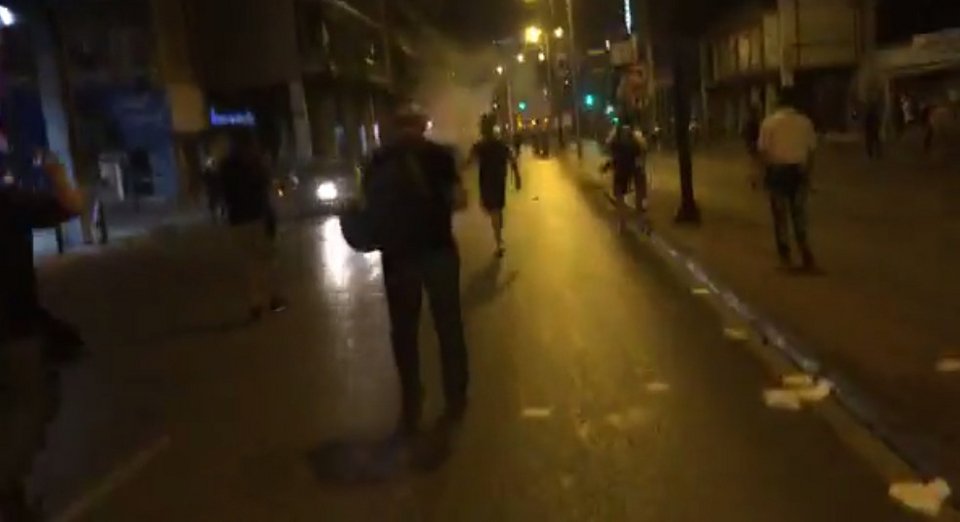 Ενταση στην πορεία μνήμης για τον Παύλο Φύσσα -Επεισόδια έξω από τη ΓΑΔΑ, 8 προσαγωγές [εικόνες & βίντεο] | iefimerida.gr 2