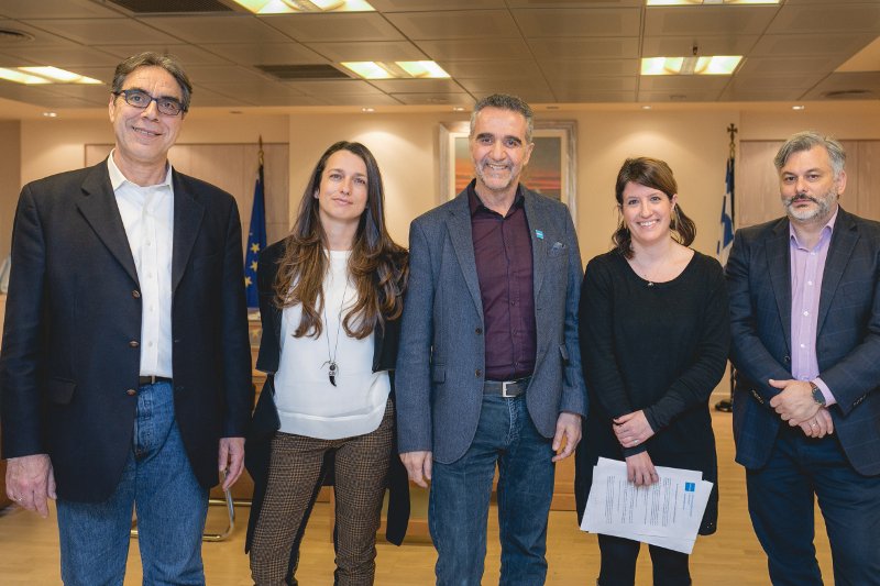 Πέτρος Σαγάνας – Αναπληρωτής Διευθυντής Έρευνας Αγοράς & Διαφήμισης ΕΟΤ, Αναστασία Καραμπουρνιώτη – Marketing Manager Huawei, Χαράλαμπος Καρίμαλης – Πρόεδρος Ελληνικού Οργανισμού Τουρισμού, Ελευθερία Φίλη – Προϊσταμένη Εκδόσεων και Οπτικοακουστικών Μέσων ΕΟΤ, Πέτρος Δρακόπουλος – Country Senior Marketing Manager Huawei 