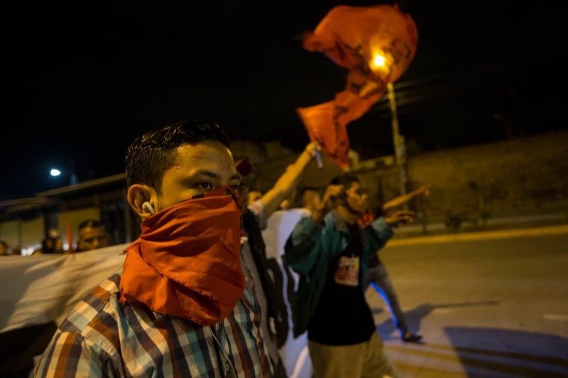 Ενταση στην Ονδούρα μετά τις εκλογές -Στρατός και αστυνομία στο δρόμο [εικόνες] | iefimerida.gr 3