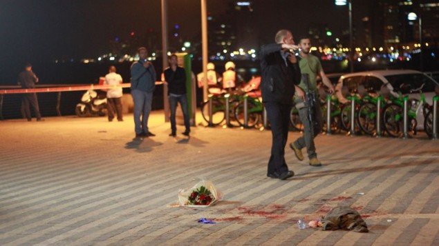 Ισραήλ: Ενας Αμερικανός τουρίστας νεκρός και 12 τραυματίες από επίθεση με μαχαίρι [εικόνες]  | iefimerida.gr 1