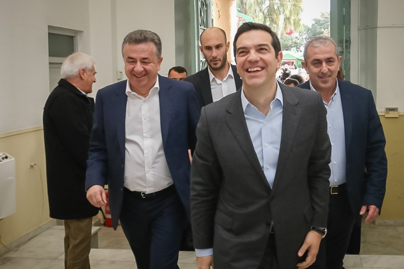 Ανταποκρίτρια Bild: Επική αποτυχία Τσίπρα -Ημέρα επίθεσης στο Βερολίνο κι εκείνος γελάει στην Κρήτη [εικόνες] | iefimerida.gr 1