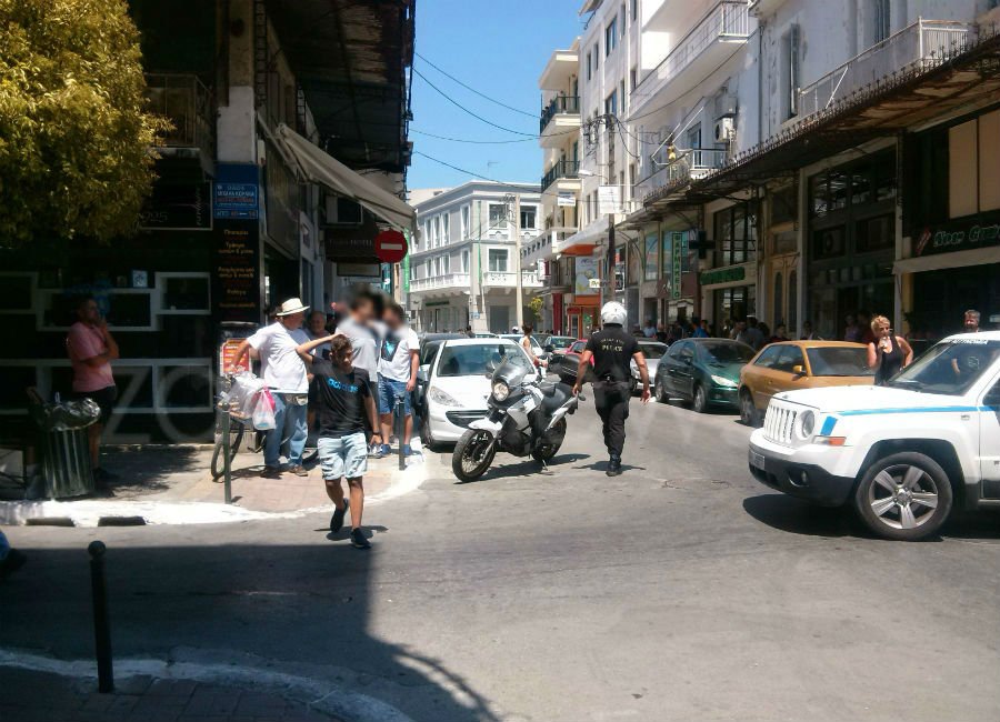 Ρινγκ έγινε το κέντρο των Χανίων -Αγριος ξυλοδαρμός μεταξύ Ελλήνων και Ρωσοπόντιων [εικόνες] | iefimerida.gr 2