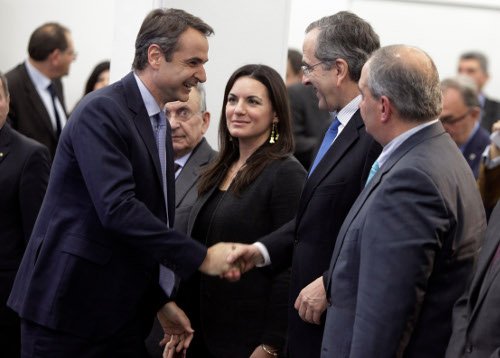 Στα παρασκήνια της Πολιτικής Επιτροπής της ΝΔ -Ποιους χαιρέτησε ο Μητσοτάκης [εικόνες] | iefimerida.gr 2