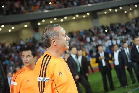 Το χατ τρικ του Ερντογάν -Ο Τούρκος πρωθυπουργός έπαιξε ποδόσφαιρο και σκόραρε τρεις φορές σε 15 λεπτά [εικόνες&βίντεο] | iefimerida.gr 2