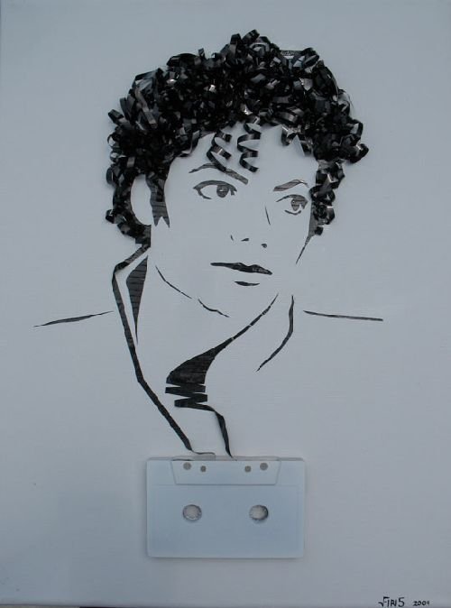 Εντυπωσιακά πορτραίτα από παλιές κασέτες [Εικόνες] | iefimerida.gr 17