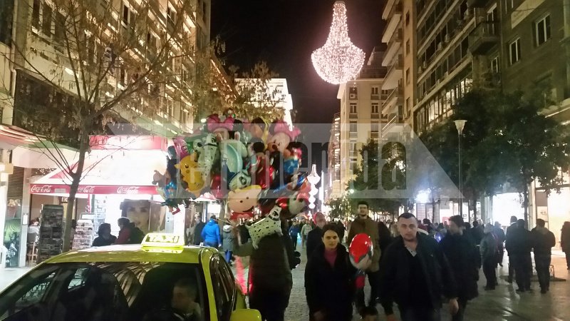 Ερμού: Ο δρόμος που δεν «κοιμάται» ποτέ  [εικόνες]  | iefimerida.gr 6