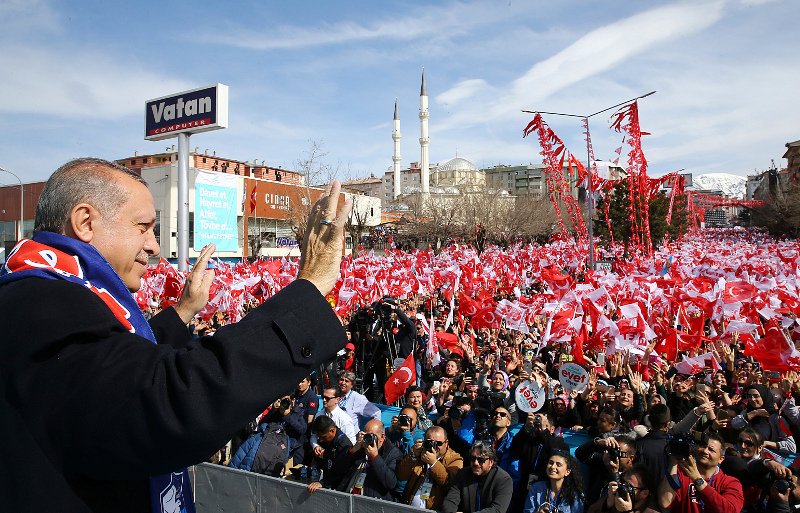 5 πιθανές επιπτώσεις από το Δημοψήφισμα στην Τουρκία -Προς αυταρχικό καθεστώς; | iefimerida.gr 0