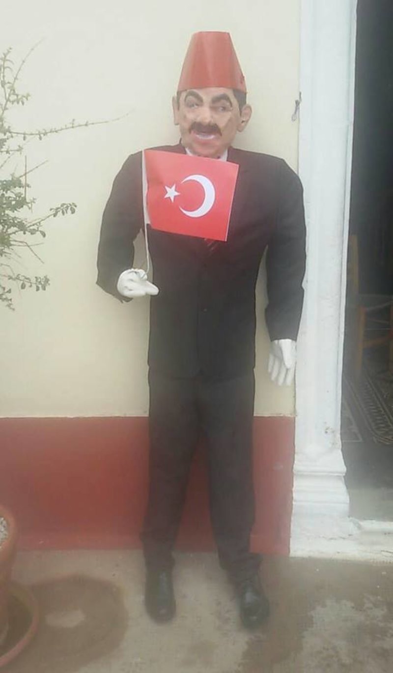 Σε χωριά των Χανίων θα «κάψουν» τον Ερντογάν αντί για τον Ιούδα [εικόνες] | iefimerida.gr 0