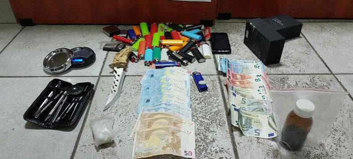 Θεσσαλονίκη: 41χρονος έκρυβε τα ναρκωτικά μέσα σε αναπτήρες [εικόνα] | iefimerida.gr 0
