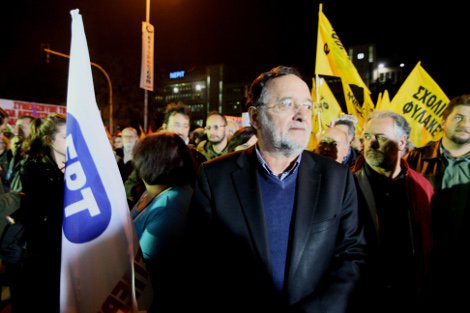 Διαμαρτυρήθηκαν για τον ένα χρόνο από το κλείσιμο της ΕΡΤ [εικόνες] | iefimerida.gr 3