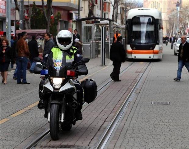 Γενικό μπλακ άουτ σε 44 περιοχές στην Τουρκία: Ο Νταβούτογλου μιλά και για τρομοκρατία [εικόνες & βίντεο] | iefimerida.gr 33