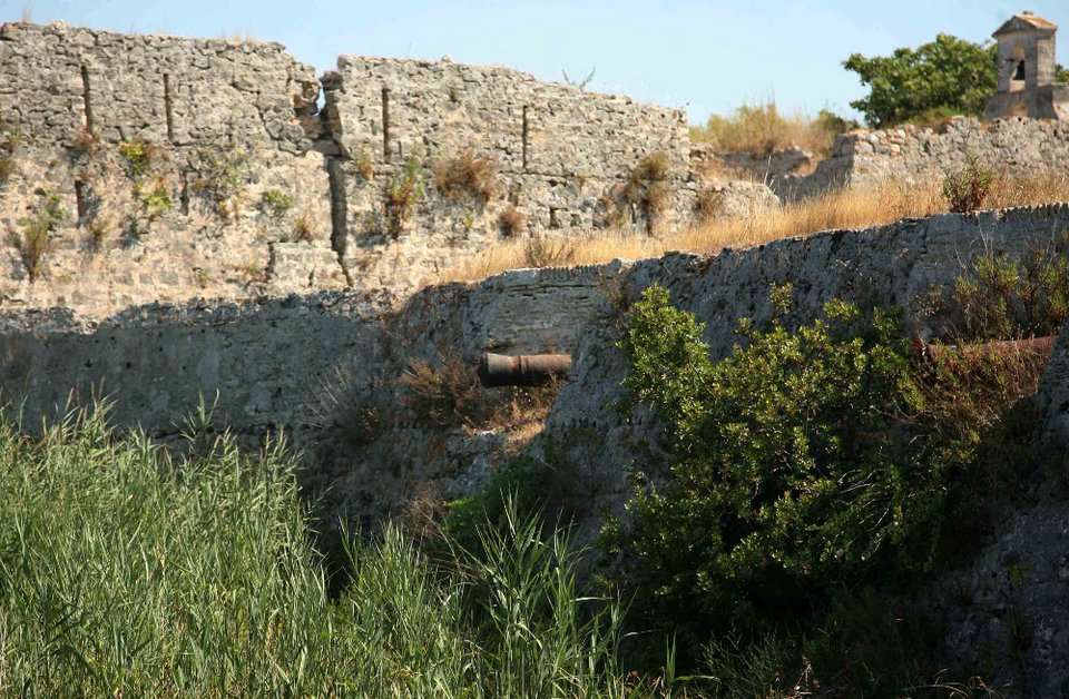 Αυτά τα έργα στο Ιόνιο εντάχθηκαν στο ΕΣΠΑ πολιτισμού -Ενετικά ναυπηγία, κάστρα, εκκλησίες [εικόνες] | iefimerida.gr 3