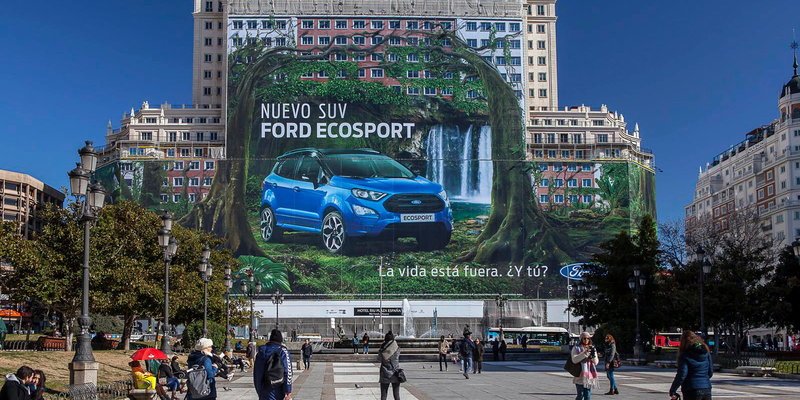Ρεκόρ Γκίνες για τη γιγαντοαφίσα του νέου Ford EcoSport στη Μαδρίτη | iefimerida.gr 0