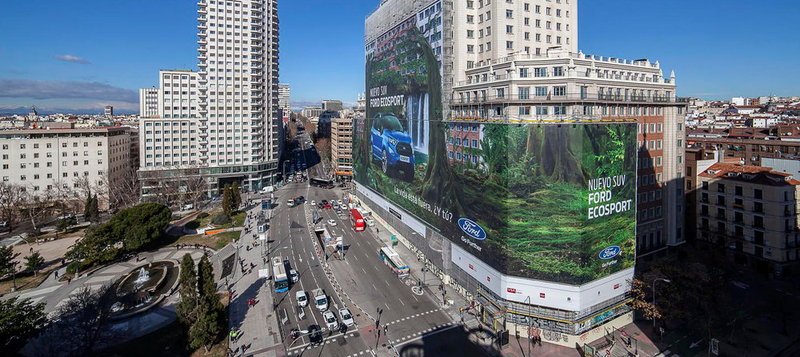Ρεκόρ Γκίνες για τη γιγαντοαφίσα του νέου Ford EcoSport στη Μαδρίτη | iefimerida.gr 2