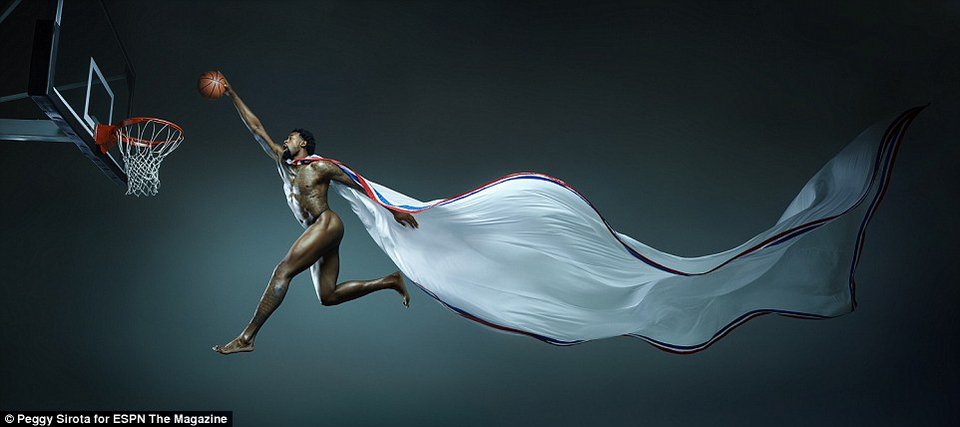 Διάσημοι αθλητές βγήκαν από τα ρούχα τους και αποκάλυψαν το «δουλεμένο» κορμί τους [εικόνες] | iefimerida.gr 9