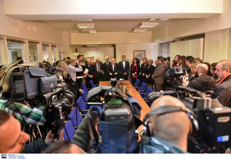 Ορκίστηκαν τα νέα μέλη του ΕΣΡ [εικόνες] | iefimerida.gr 3