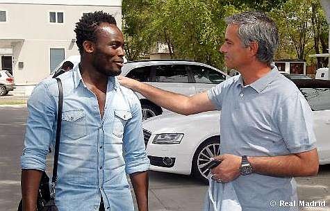 Μίκαελ Εσιέν - Η σκληρή ζωή στην Γκάνα, η λατρεία για τη μητέρα του και ο «μπαμπάς» Μουρίνιο [εικόνες] | iefimerida.gr 4