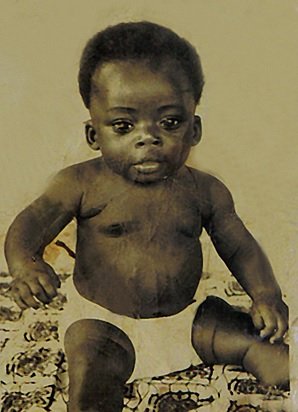 Μίκαελ Εσιέν - Η σκληρή ζωή στην Γκάνα, η λατρεία για τη μητέρα του και ο «μπαμπάς» Μουρίνιο [εικόνες] | iefimerida.gr 0