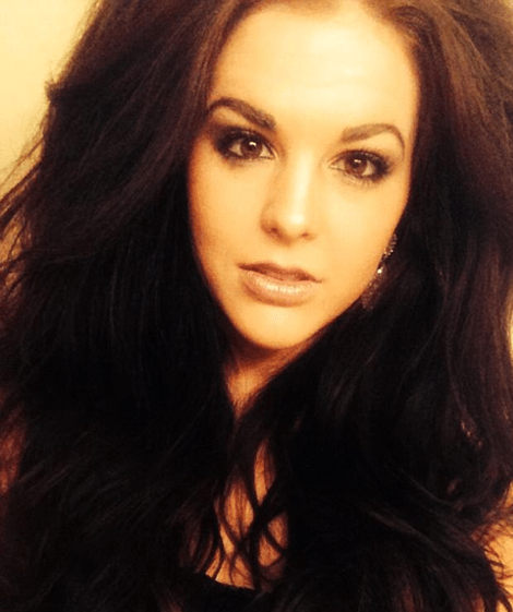 Η 20χρονη καλλονή που συγκλόνισε την υφήλιο -Στέφθηκε βασίλισσα ομορφιάς φορώντας το μπικίνι της και την αντλία ινσουλίνης [εικόνες] | iefimerida.gr 4