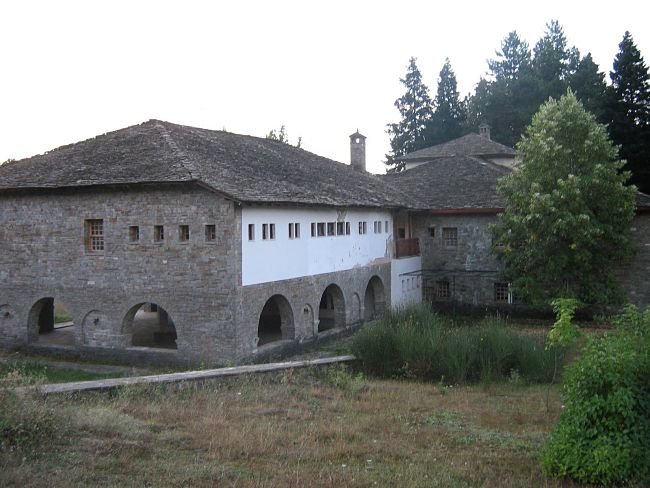 Εφτιαξαν κέντρο φιλοξενίας προσφύγων και στα Ζαγοροχώρια! [εικόνες] | iefimerida.gr 0