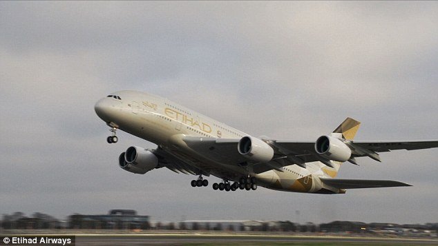 Μέσα στο παλάτι των αιθέρων της Etihad -Ο πρώτος που «πέταξε» σαν βασιλιάς [εικόνες] | iefimerida.gr 2