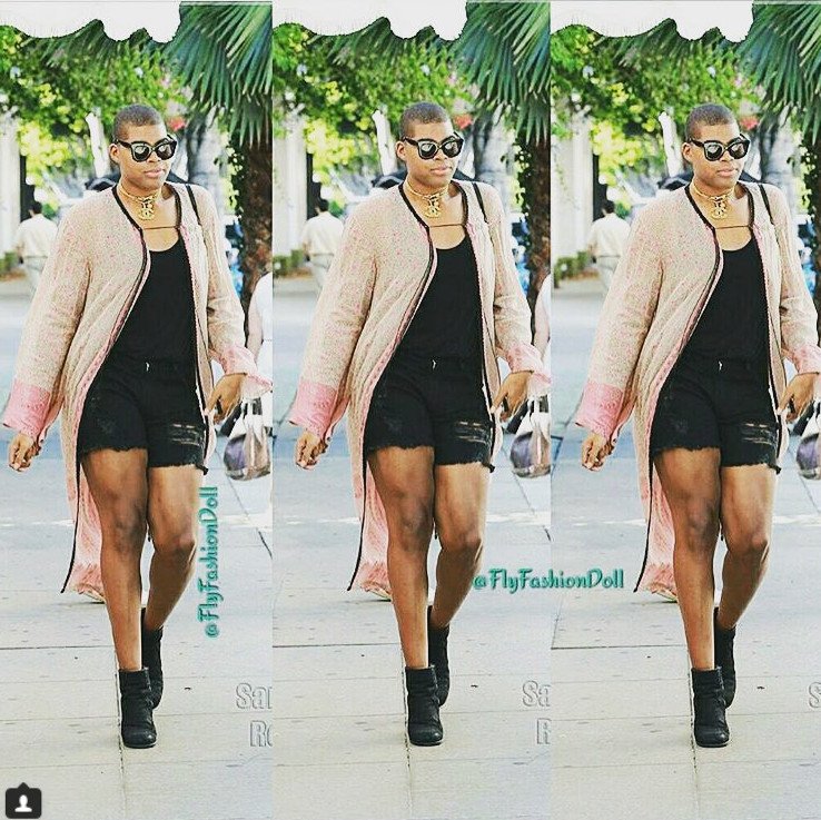 Ο 24χρονος γιος του Μάτζικ Τζόνσον με μίνι, καυτά σορτς και ψηλοτάκουνα [εικόνες] | iefimerida.gr 12