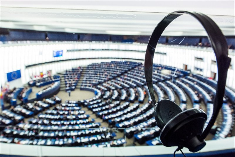 Ευρωπαϊκό Κοινοβούλιο: Συζήτηση για την σεξουαλική παρενόχληση- Από το #MeToo να πάμε στο #NotMe | iefimerida.gr 0