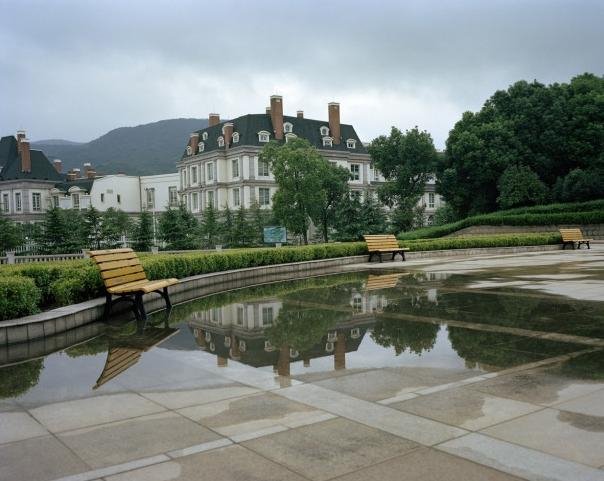 Εκτός απ' το Παρίσι και τα Φιλιατρά, Πύργο του Αϊφελ απέκτησε και η Σαγκάη [εικόνες] | iefimerida.gr 2