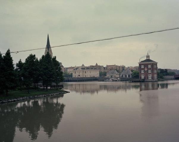 Εκτός απ' το Παρίσι και τα Φιλιατρά, Πύργο του Αϊφελ απέκτησε και η Σαγκάη [εικόνες] | iefimerida.gr 4