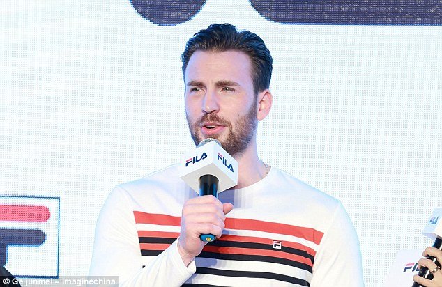 Forbes: Ο πιο υπερτιμημένος σταρ του Χόλιγουντ είναι ο Τζόνι Ντεπ [εικόνες] | iefimerida.gr 1