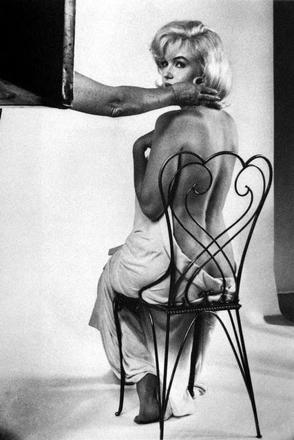 Πέθανε η Ιβ Άρνολντ, η φωτογράφος των θρύλων του Χόλιγουντ [εικόνες] | iefimerida.gr 0