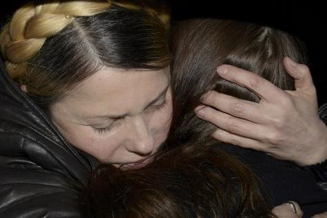 Ευγενία Τιμοσένκο, η όμορφη ξανθιά κόρη της πρώην Πρωθυπουργού της Ουκρανίας, που παίζει τους Ευρωπαίους ηγέτες στα δάχτυλα [εικόνες] | iefimerida.gr 9