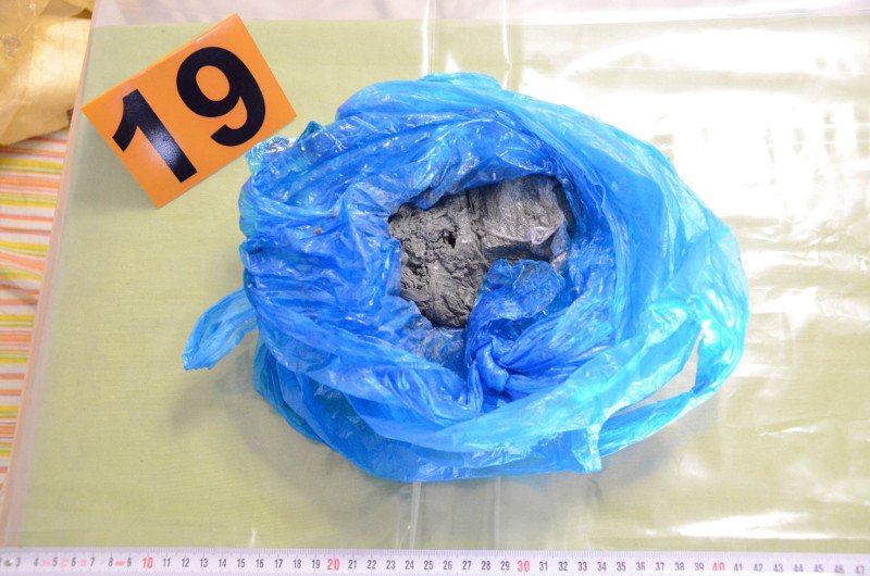 Οπλα, πυρομαχικά και 2 στολές αστυνομικών -Οσα βρέθηκαν στο σπίτι του εκτελεστή του Ζαφειρόπουλου [εικόνες] | iefimerida.gr 3