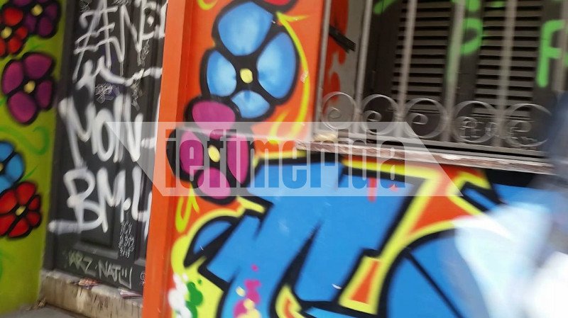 Αυτοψία του iefimerida στο άβατο των Εξαρχείων -«Δεν αντέχουμε άλλο, να έρθουν οι πολιτικοί να ζήσουν εδώ» [εικόνες] | iefimerida.gr 3