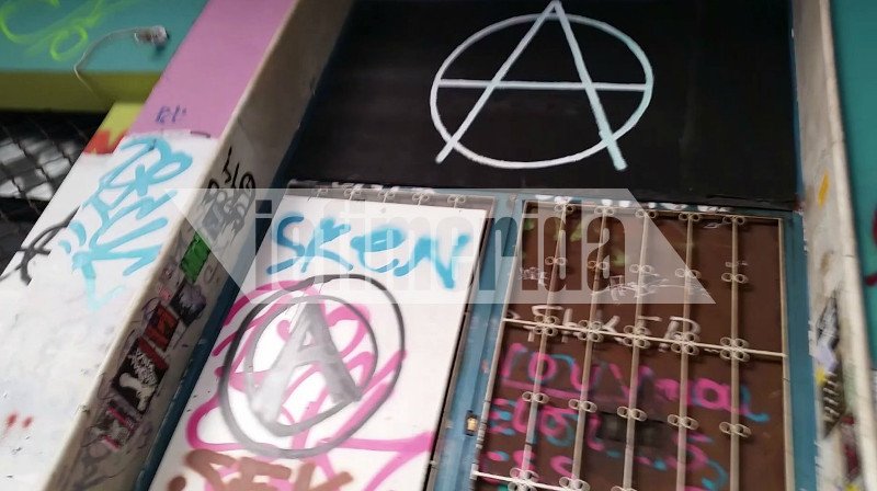 Αυτοψία του iefimerida στο άβατο των Εξαρχείων -«Δεν αντέχουμε άλλο, να έρθουν οι πολιτικοί να ζήσουν εδώ» [εικόνες] | iefimerida.gr 1