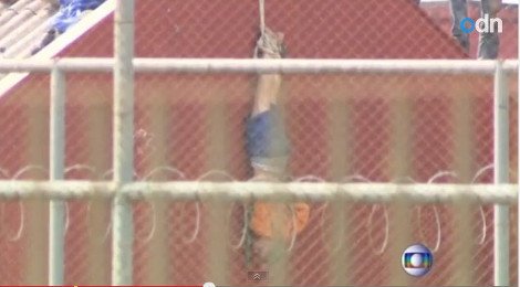 Κρατούμενοι κατέλαβαν τις φυλακές και βασάνισαν σωφρονιστικούς υπαλλήλους [βίντεο] | iefimerida.gr 1