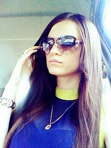 Η 23χρονη Ουκρανή καλλονή σύντροφος του δολοφονημένου Νεμτσόφ -Ηταν δίπλα του όταν τον εκτελούσαν [εικόνες] | iefimerida.gr 9